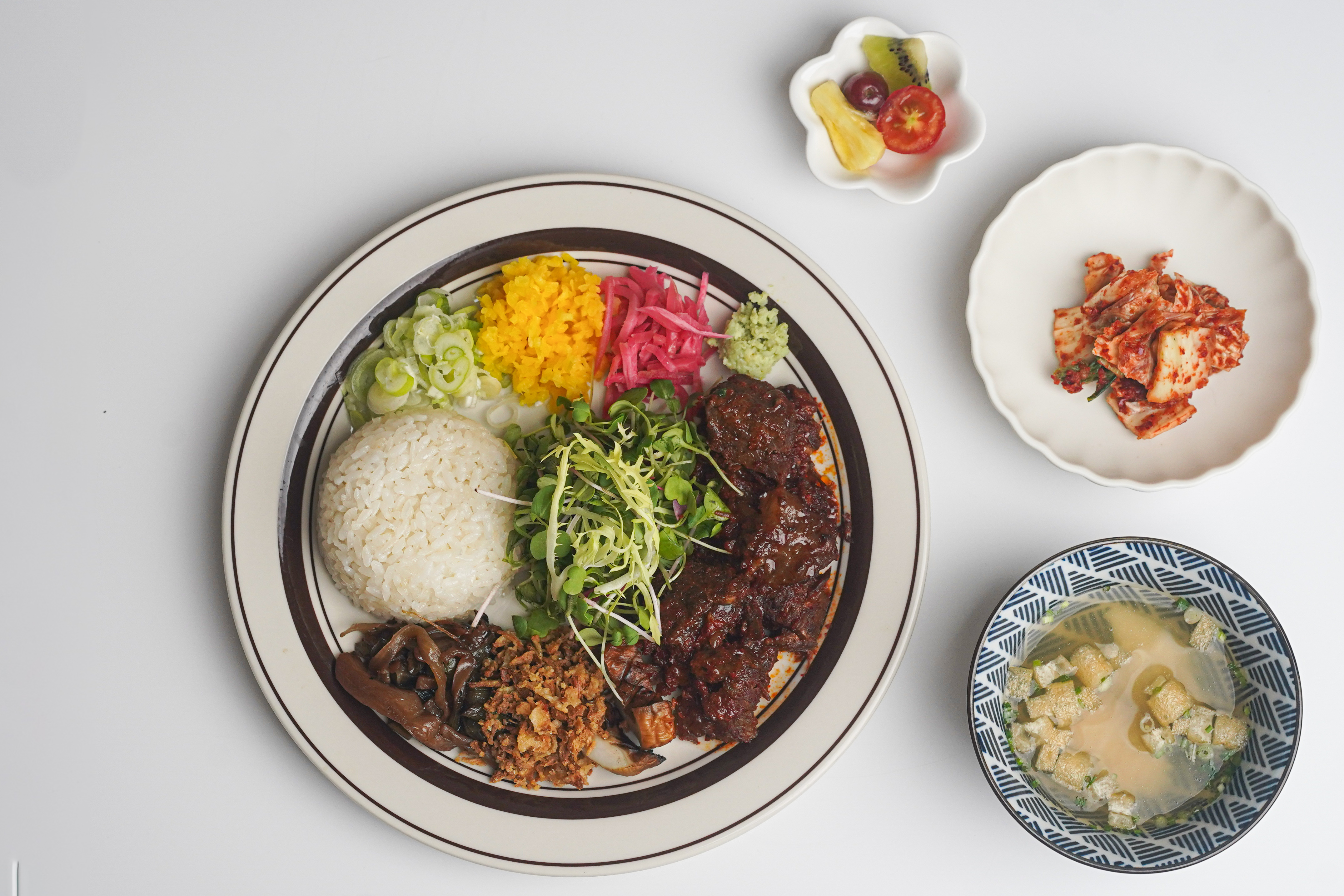 Spicy Beef Rice Bowl with Jangjorim Rice Bowl