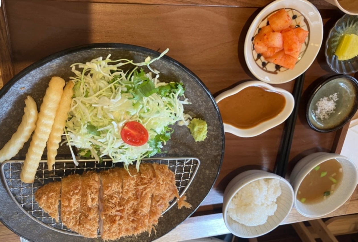 Japanese-style Pork Cutlet (Loin)