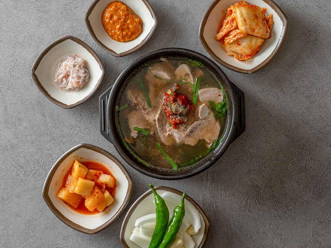 Special Assorted Rice Soup (Meat + Offal + Sundae)
