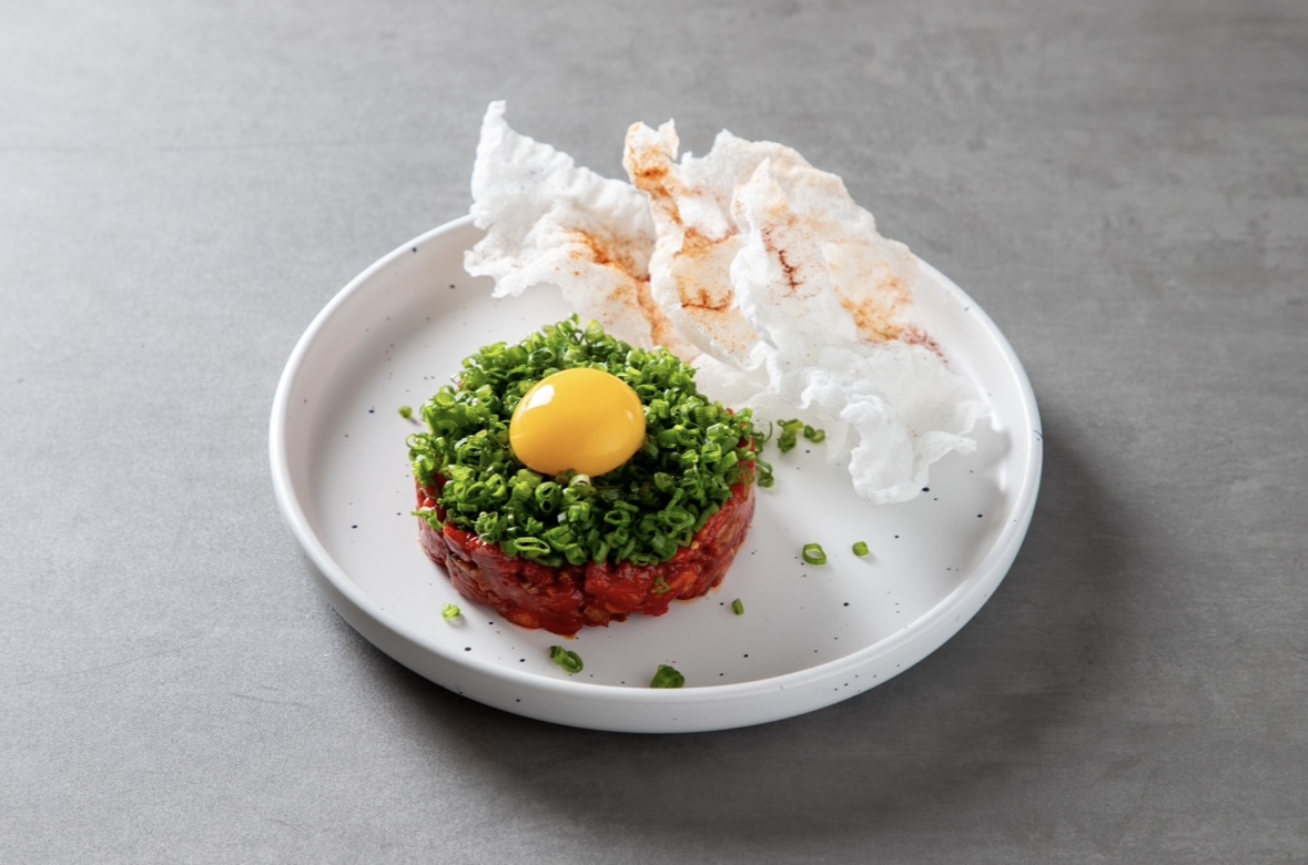 Fire-flavored Red Pepper Paste Beef Tartare