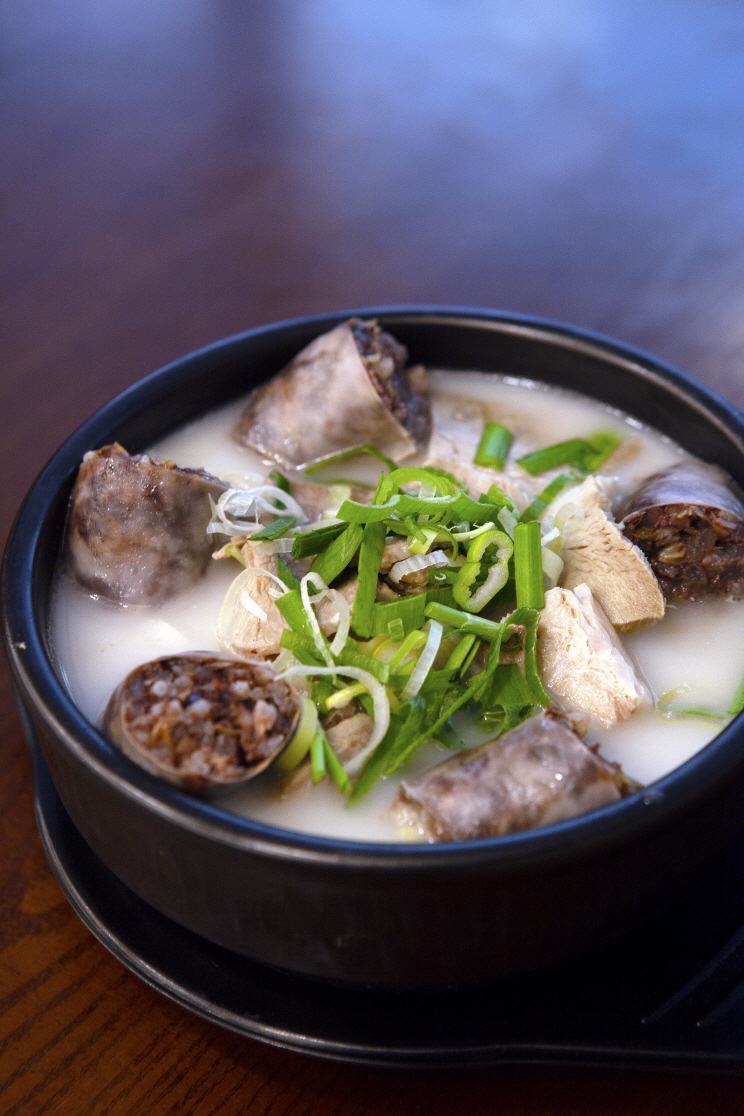 Sundae and Rice Soup (Meat + Sundae)