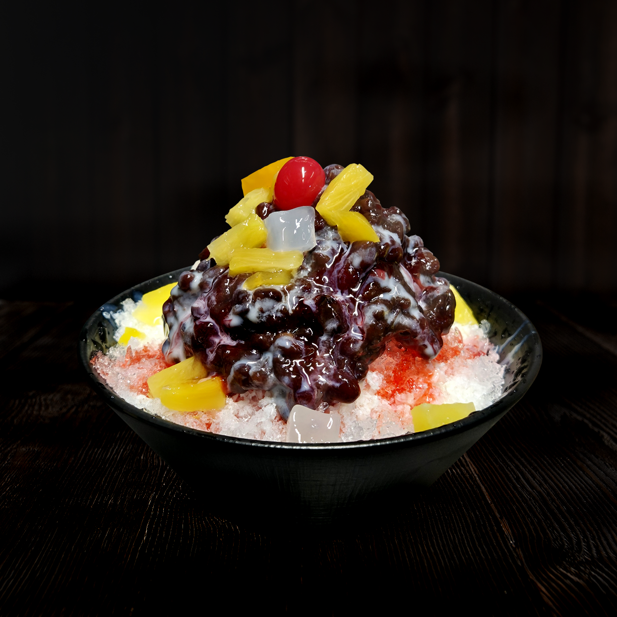 Old-fashioned Shaved Ice with Red Bean Topping
