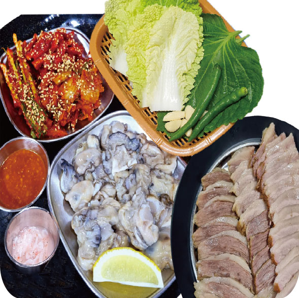 Kimchi Cabbage Wraps with Pork and Raw Oysters