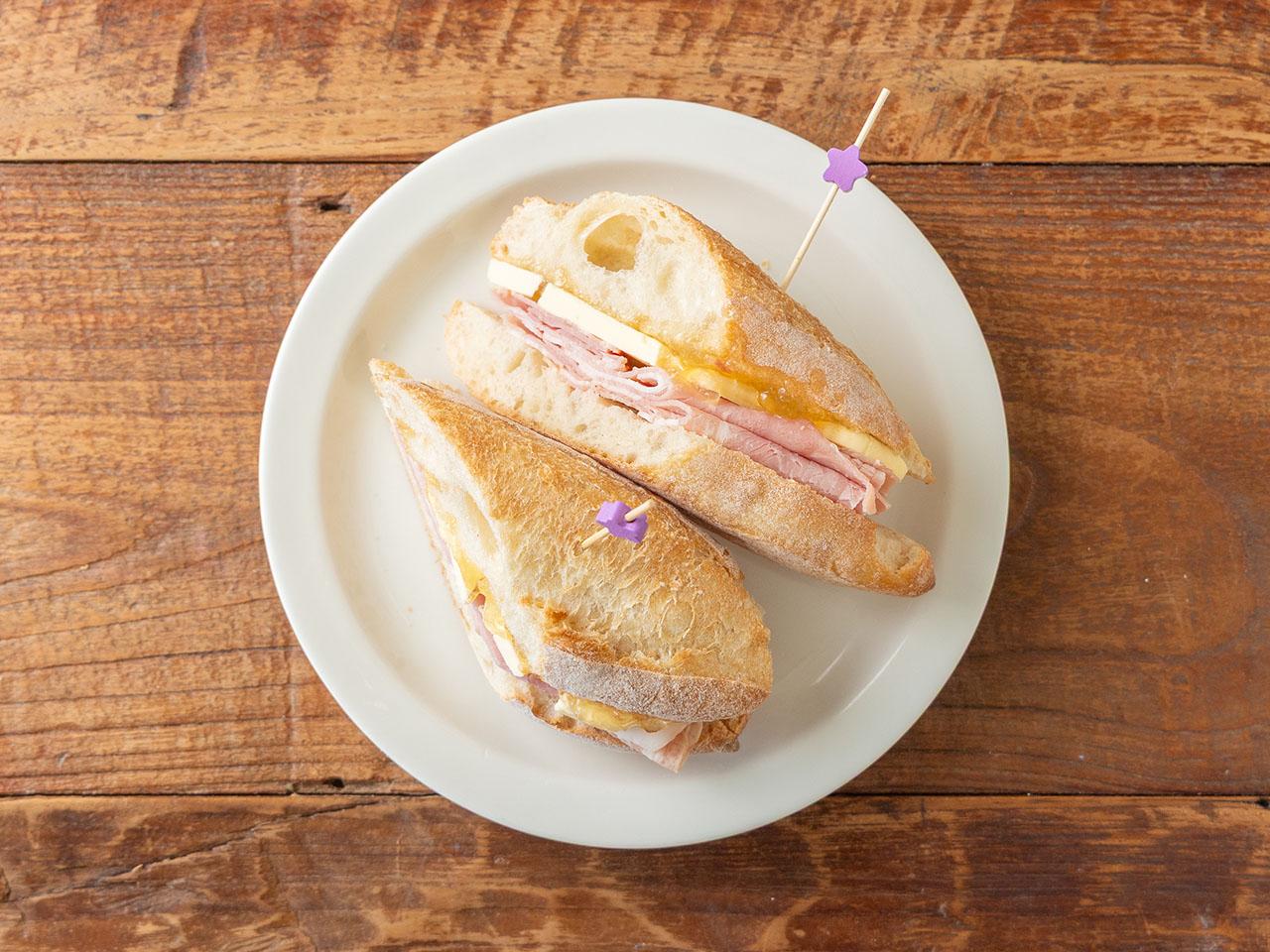 Apple Jam Jambon Beurre Baguette