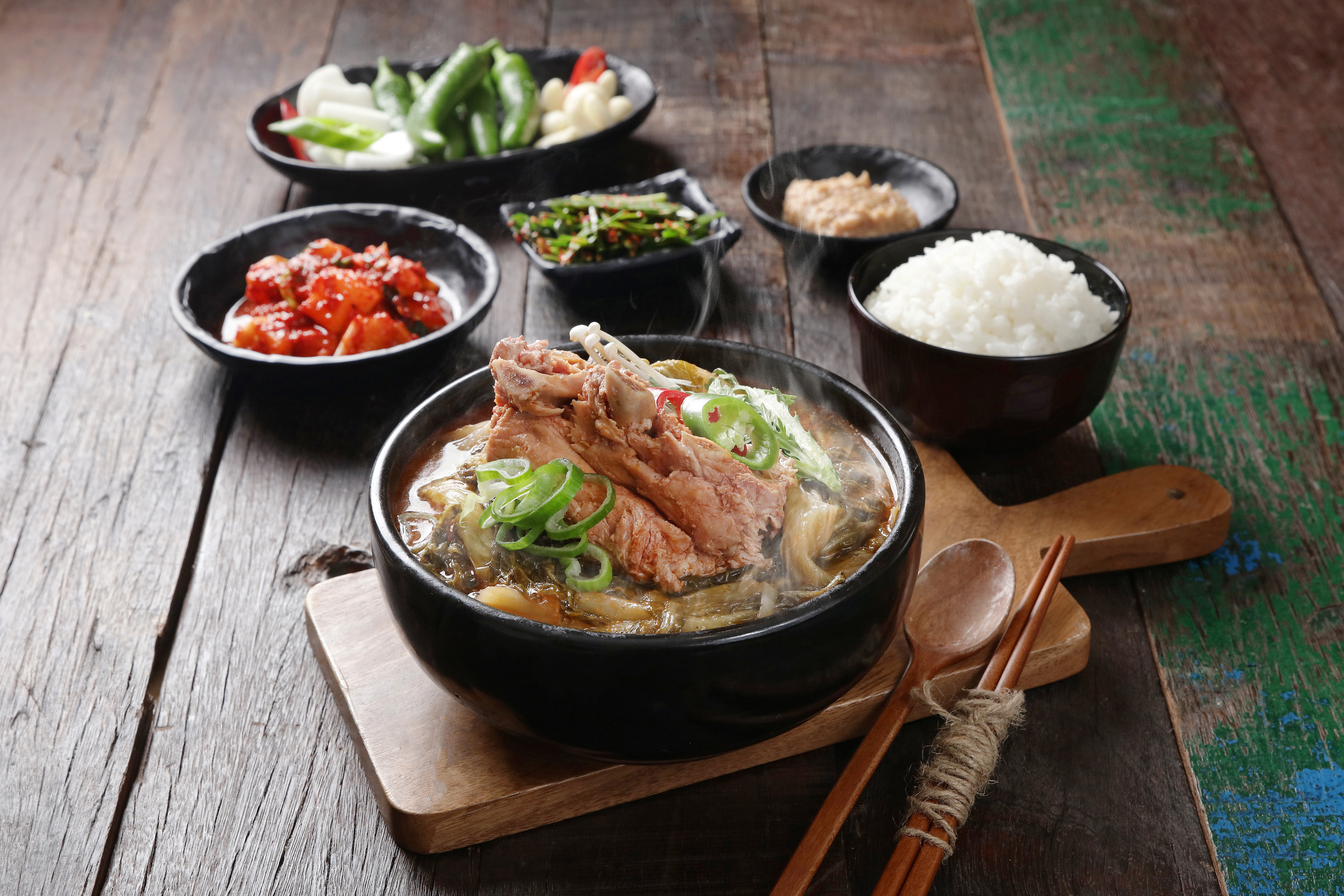 Pork Backbone Hangover Soup