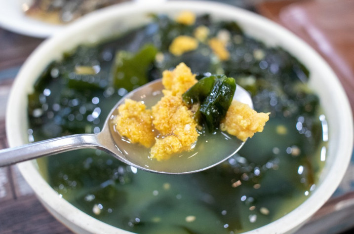 Sea Urchin and Seaweed Soup