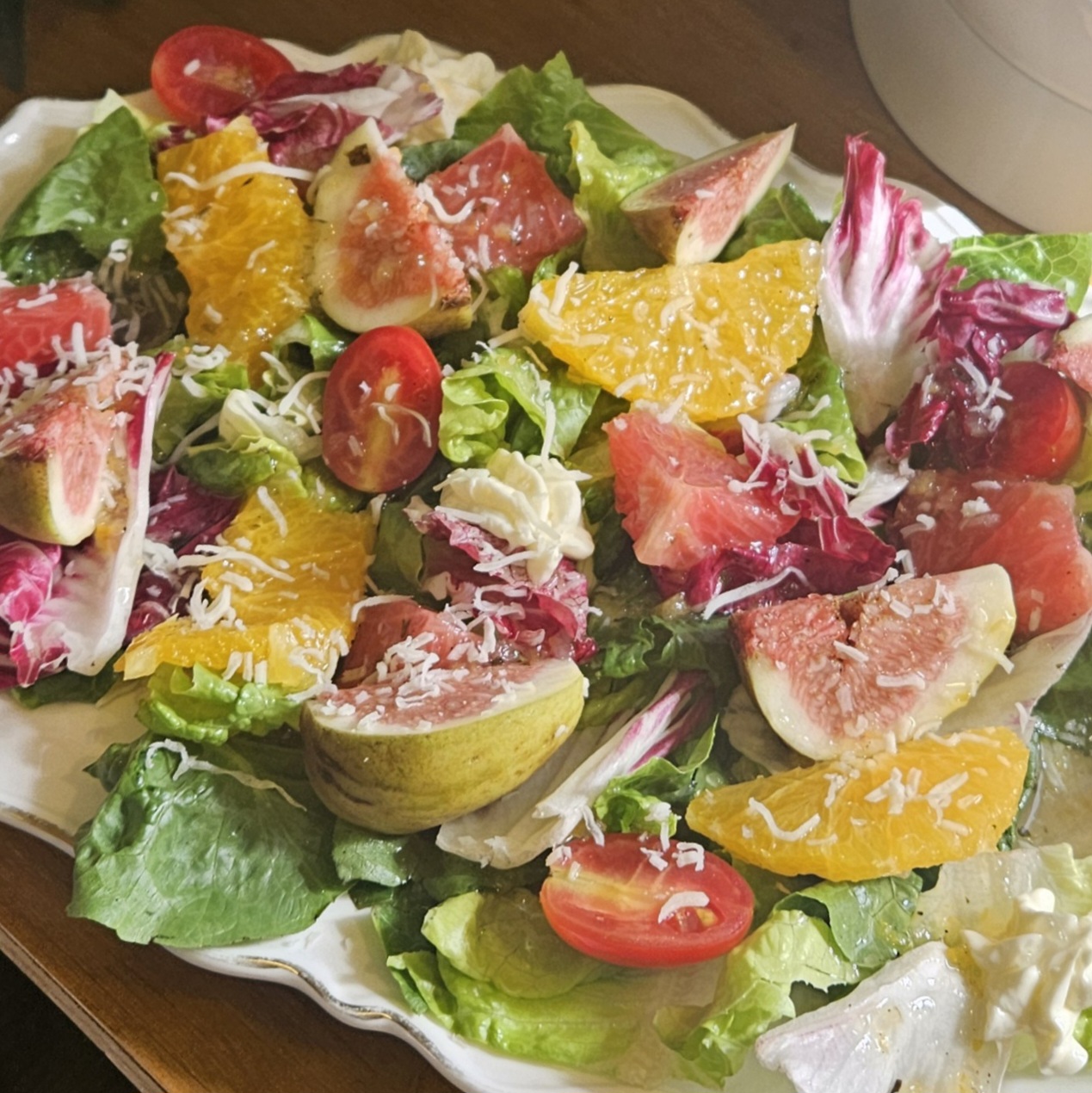 Seasonal Fruit Salad (fruit may vary)