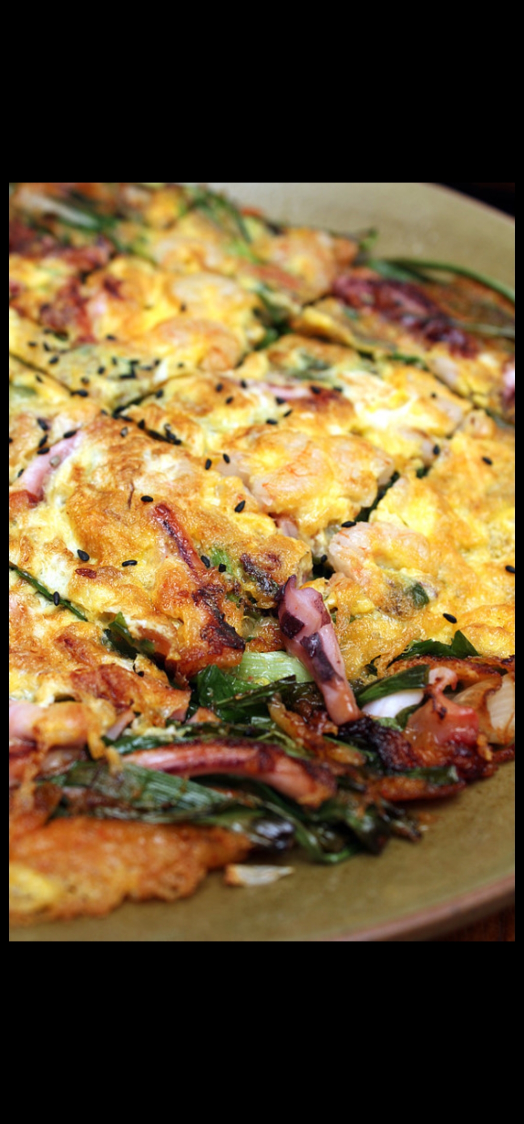 Seafood and green onion pancake