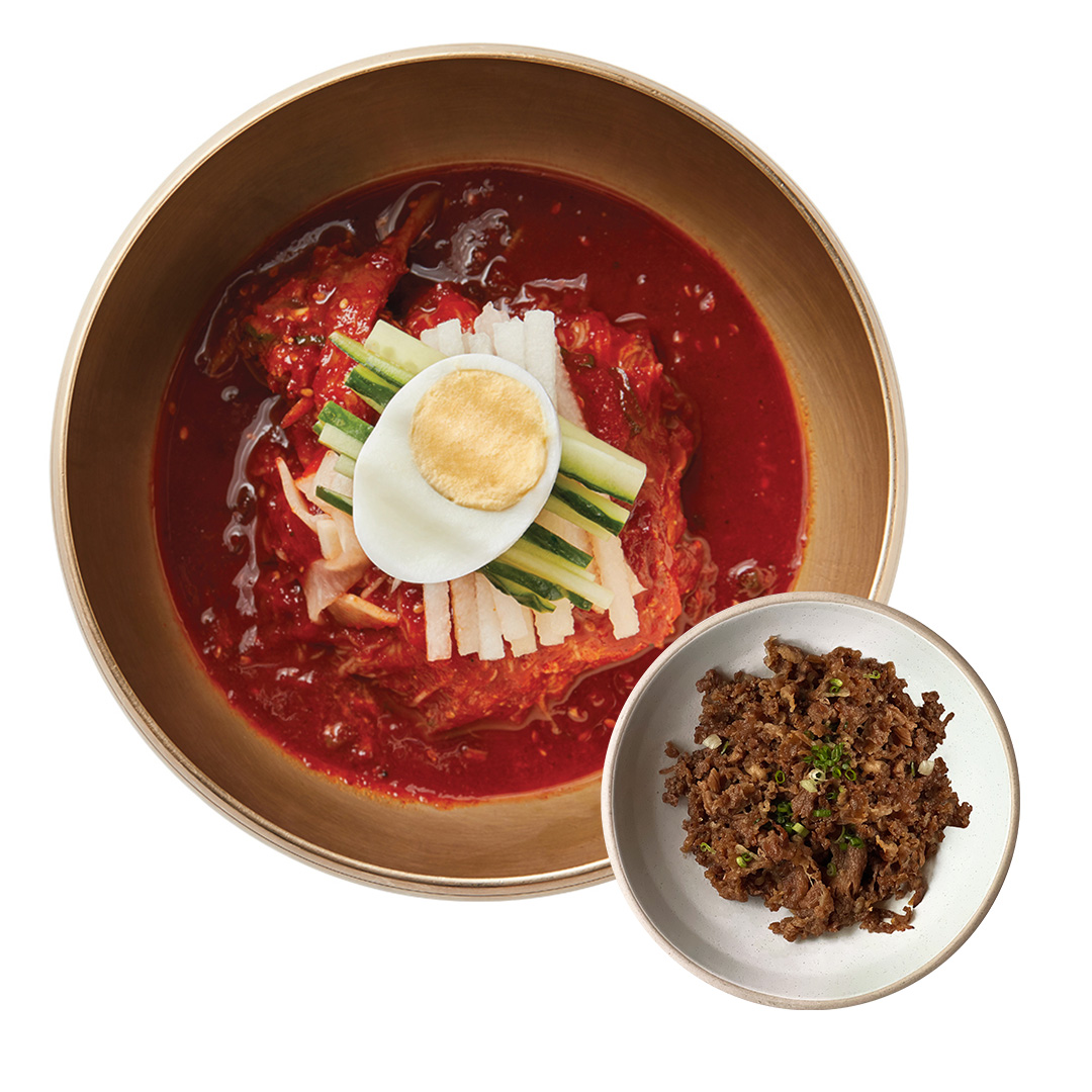 Handmade Spicy Buckwheat Noodles with Sun-dried Chili Pepper & Charcoal-grilled Bulgogi