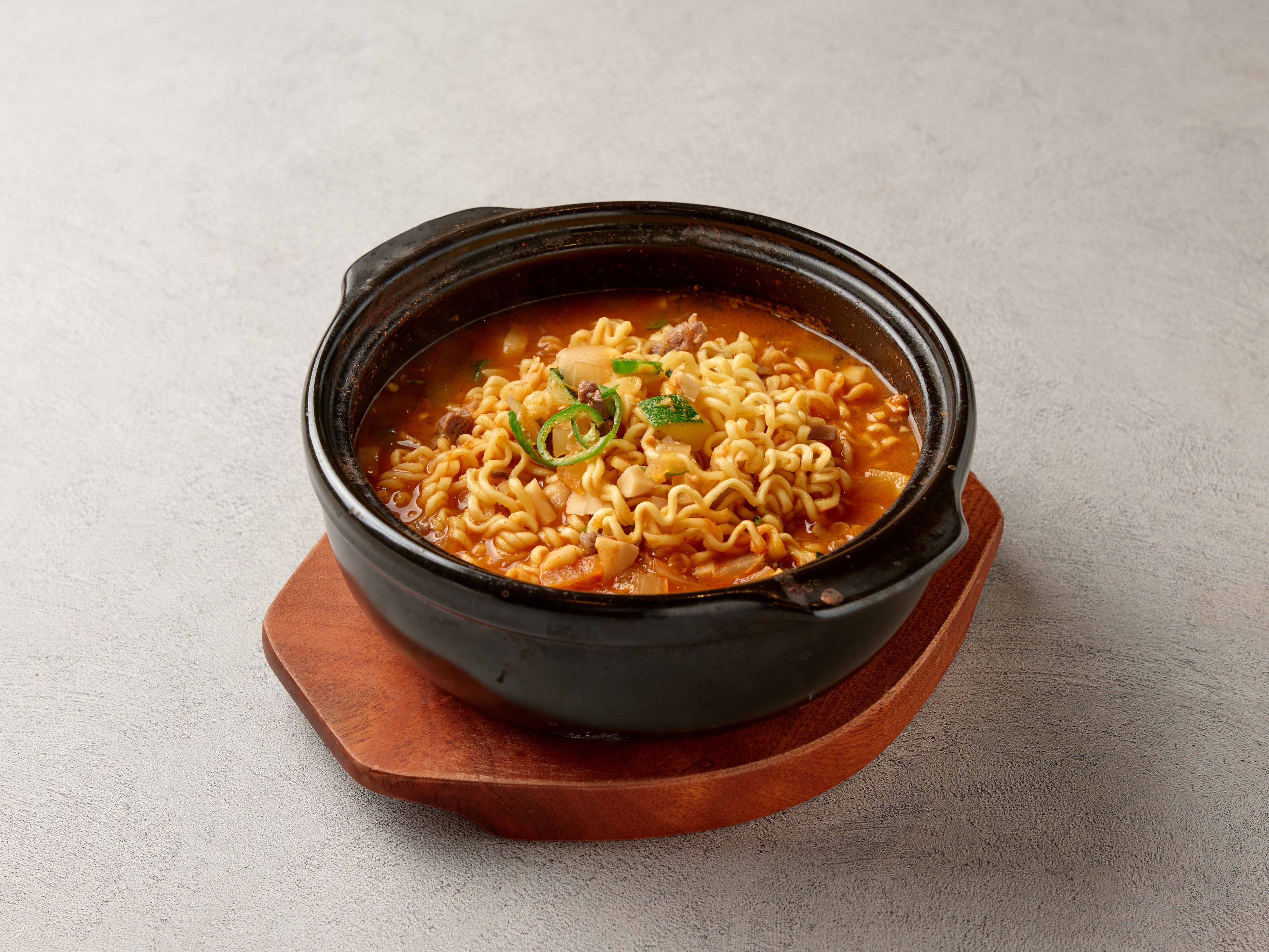 Korean Beef Soybean Paste Instant Noodles
