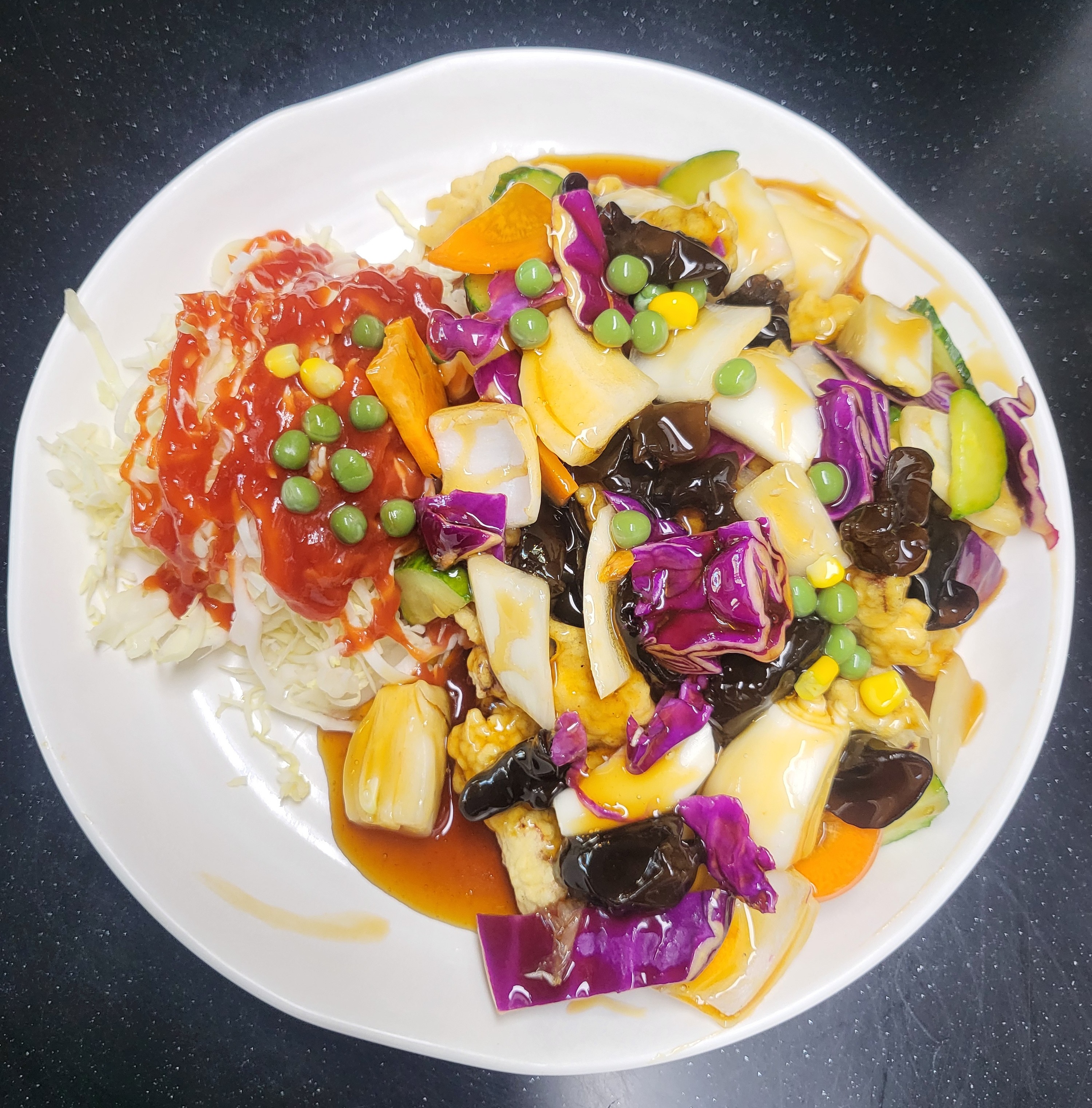 Deep-fried Beef with Sweet and Sour Sauce