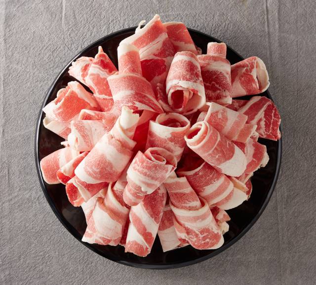 Thinly Sliced Beef Brisket