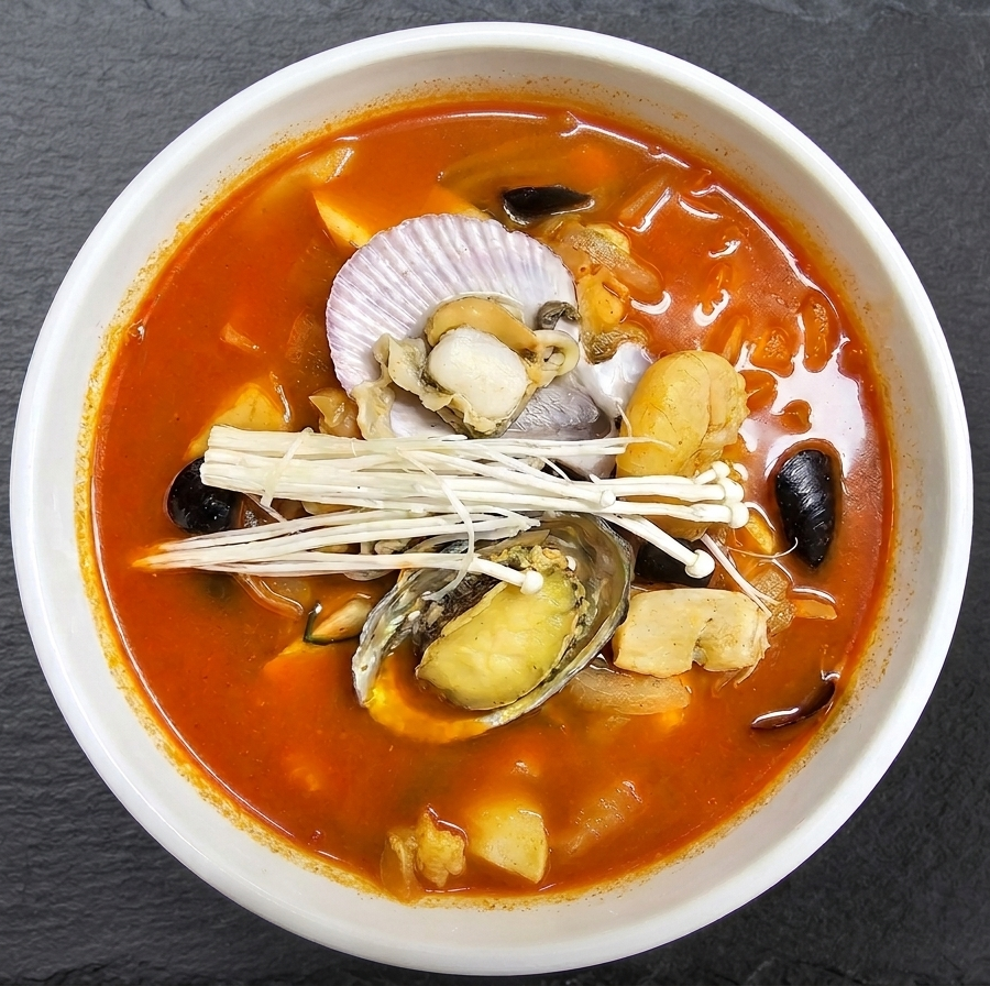 Spicy Seafood Noodle Soup