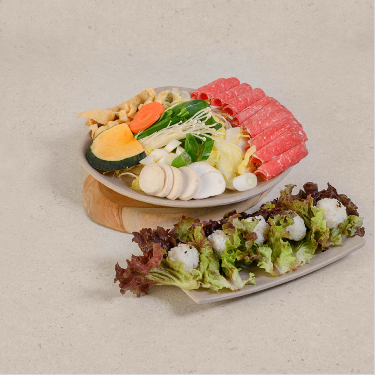 Beef and Leaf Wraps Hot Pot