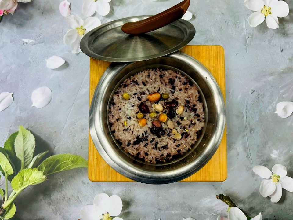 Nutritious Pot Rice