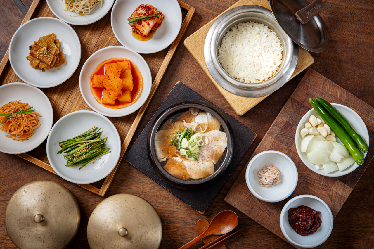 Clear Pork and Rice Soup [Meat Only/Sundae/Intestines/Mixed]