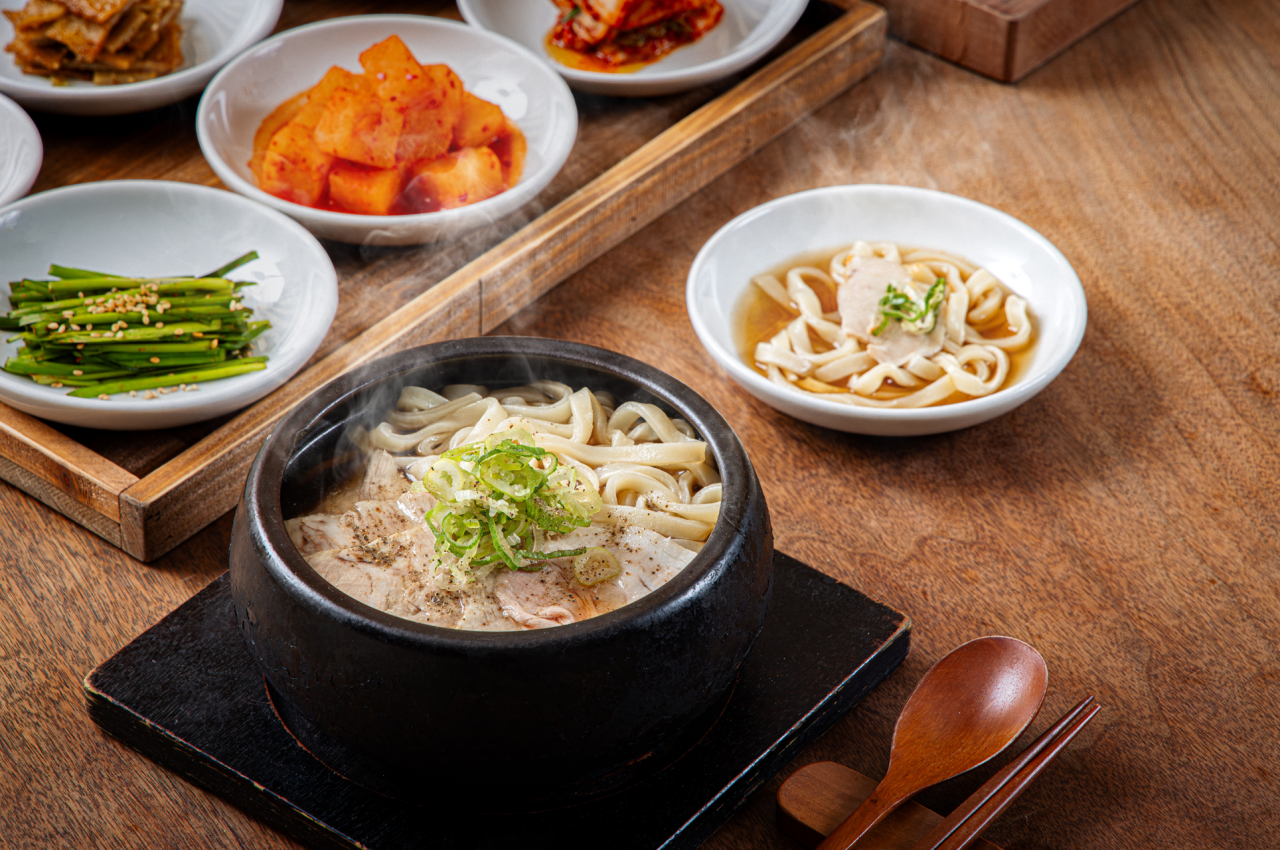 Pork Noodles (Noodles instead of Hot Pot Rice)