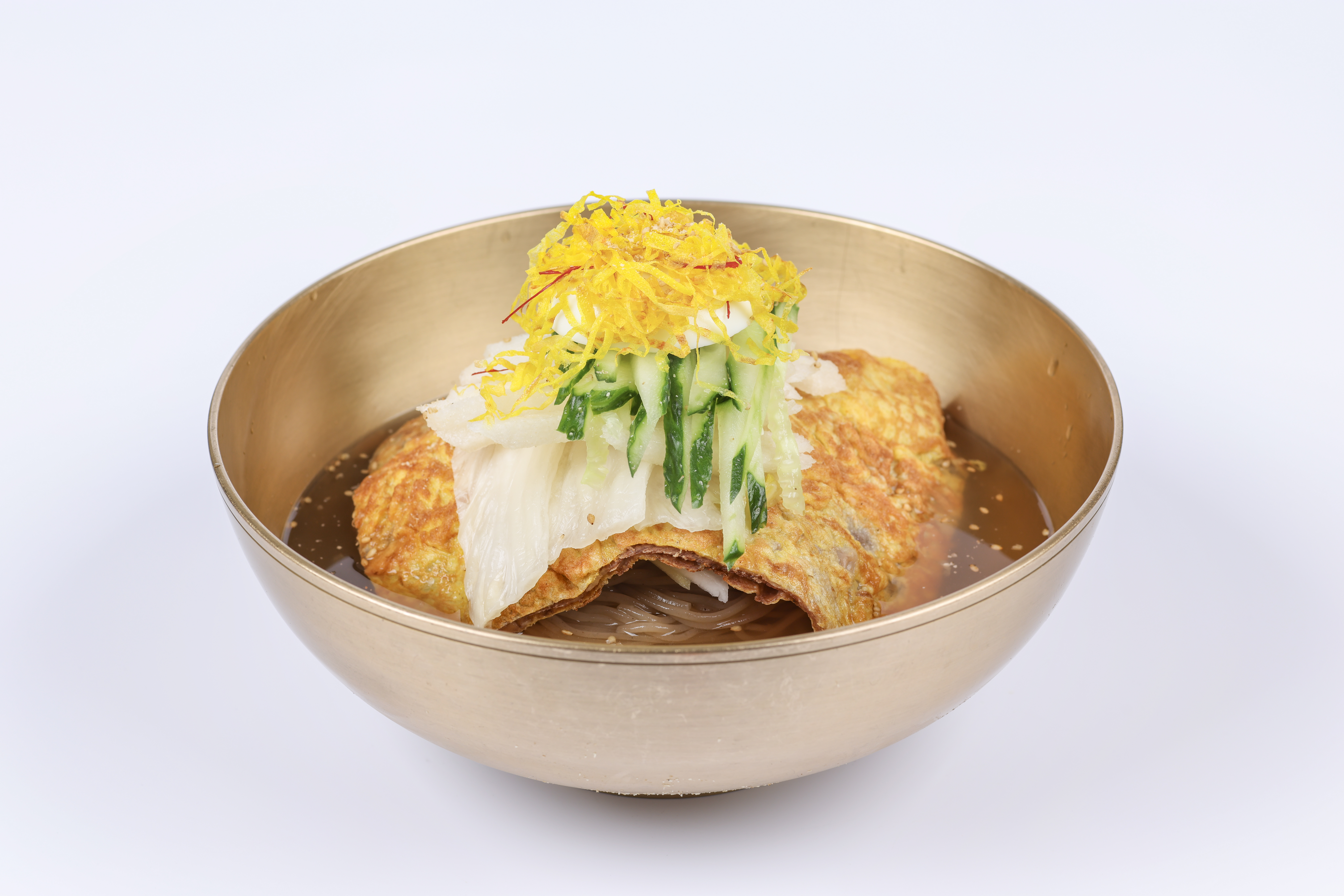 Cold Buckwheat Noodles with Pan-fried Battered Beef