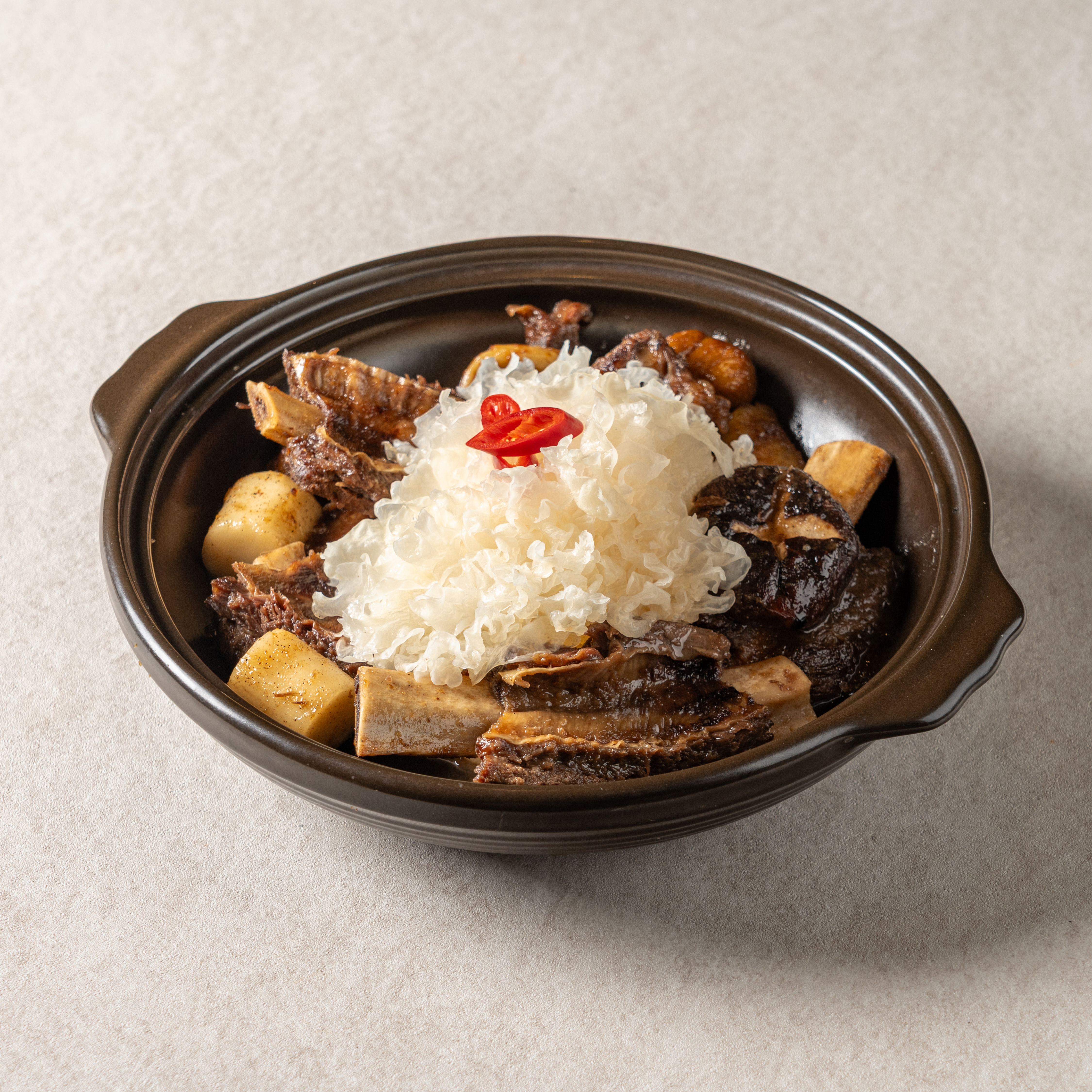 Braised Beef Galbi (Spicy, Traditional Soy Sauce Flavor)
