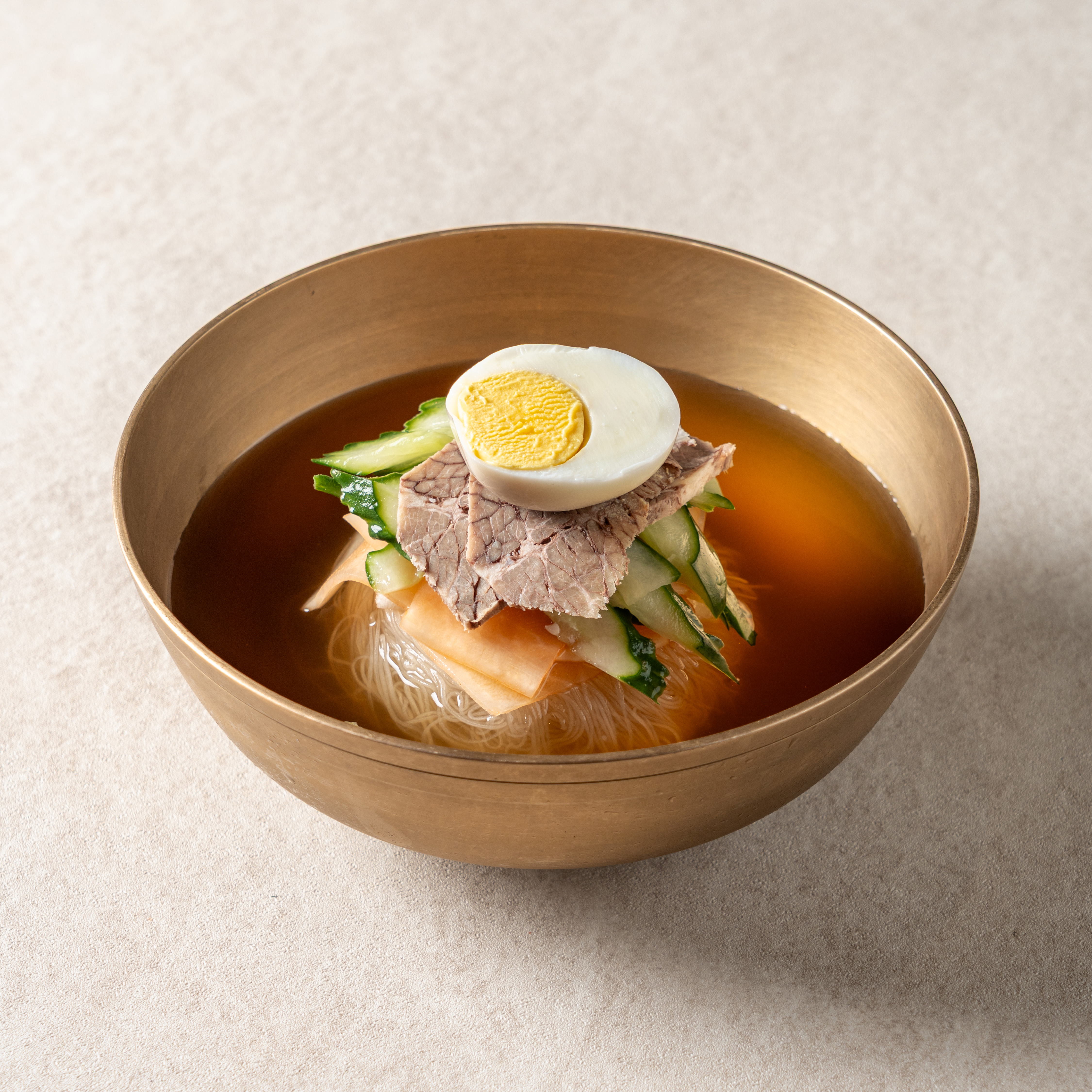 Handmade Cold Buckwheat Noodles with Radish Water Kimchi