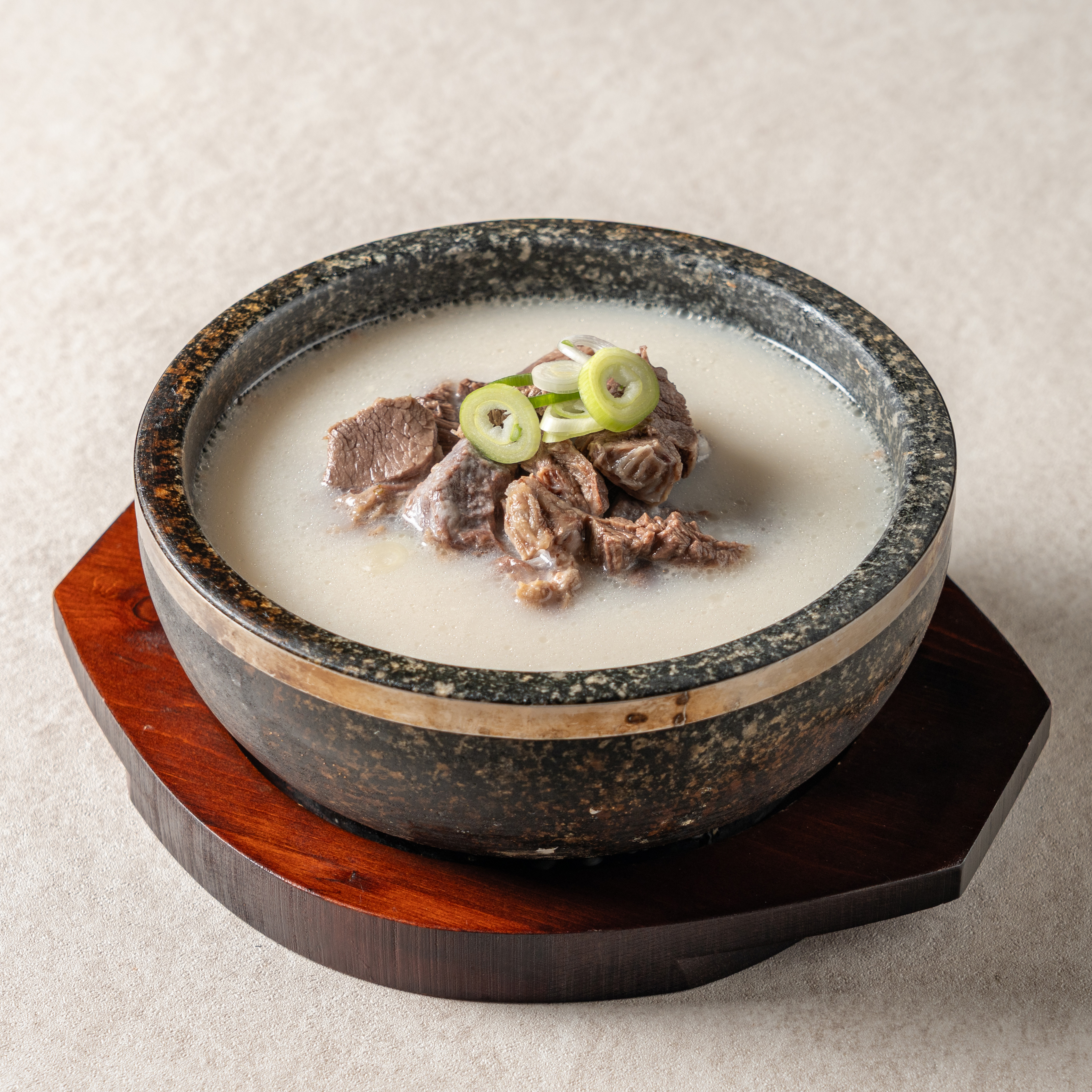 Korean Beef Bone Soup