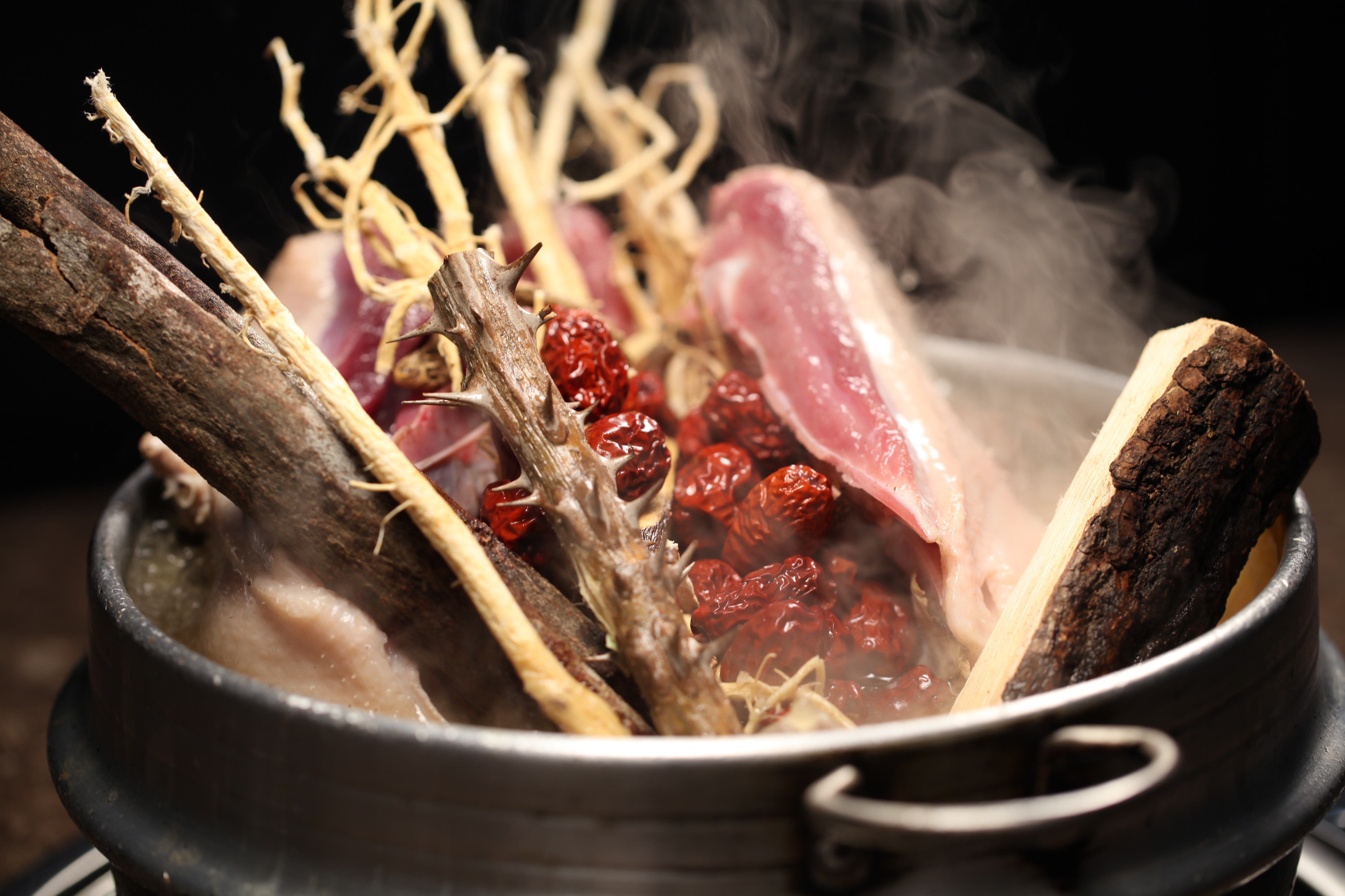 Sulfur-fed Duck Soup with Medicinal Herbs